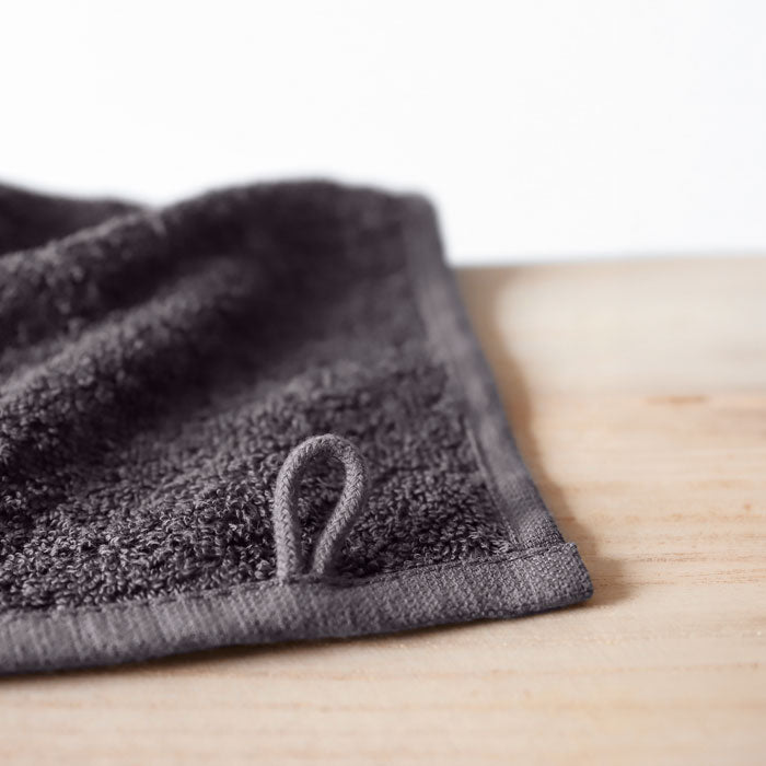 Dark Grey M
