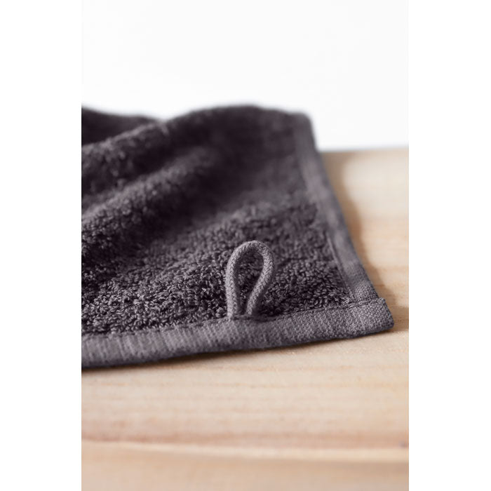 Dark Grey M